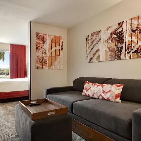 Springhill Suites Phoenix Chandler/Fashion Center Exterior photo