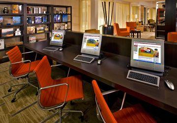 Springhill Phoenix Chandler/fashion Center 3*